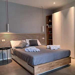 Porta San Paolo House Apartmanhotel Castelbuono