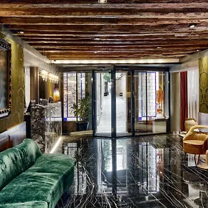 https://hotel-bisanzio-venice.hotelinveneto.com